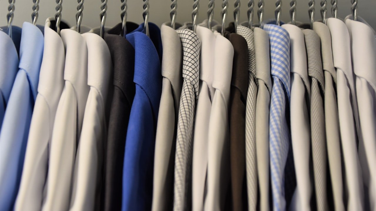 Maximizing Comfort: Tips for Layering with Heated Apparel