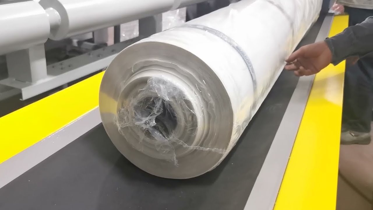 Maximizing Efficiency with Roll-Up Door Packing Machines