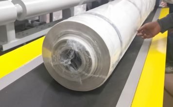 Maximizing Efficiency with Roll-Up Door Packing Machines